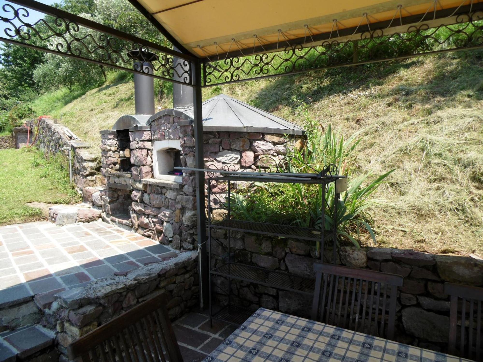 Villa In Pisogne With Pool Garden And Lake View ภายนอก รูปภาพ